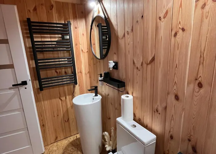 Stodola Caloroczny 别墅 Chojno-Blota Wielkie